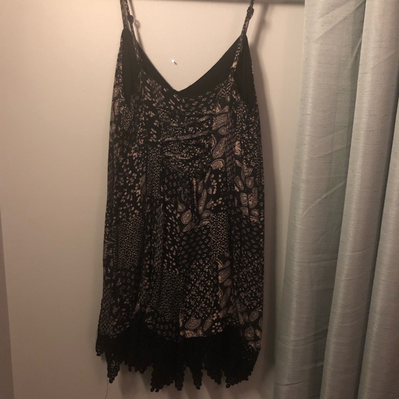 Urban Outfitters romper - Picture 2 of 2